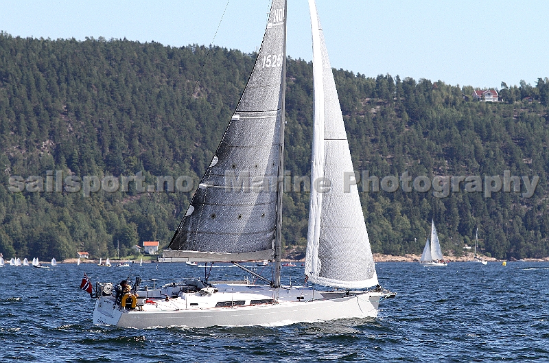 NOR15256_2.jpg