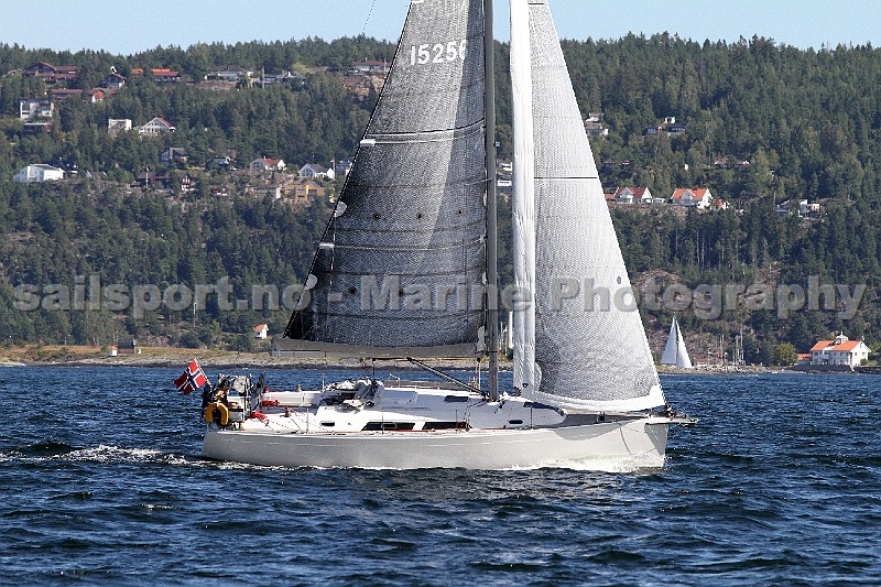 NOR15256_3.jpg