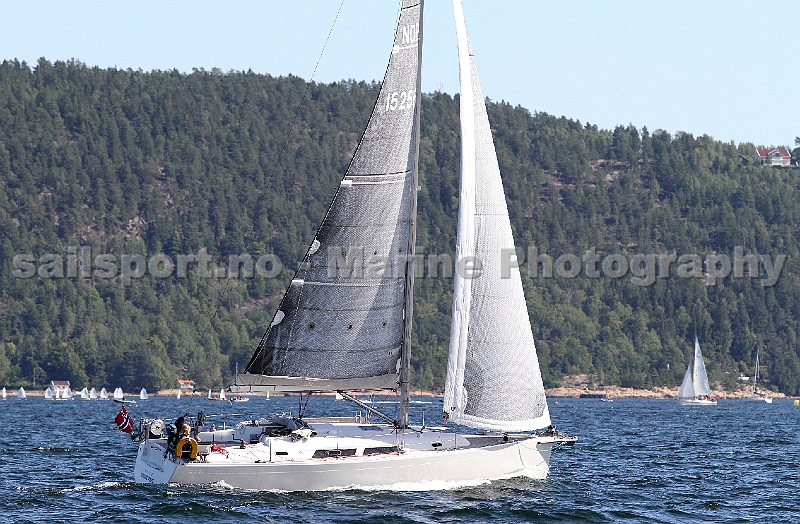 NOR15256_6.jpg