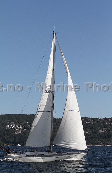 NOR3298_3.jpg