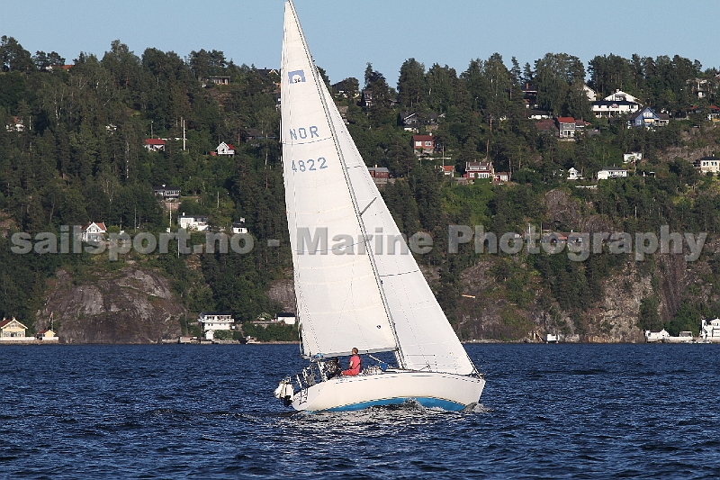 NOR4822_4.jpg