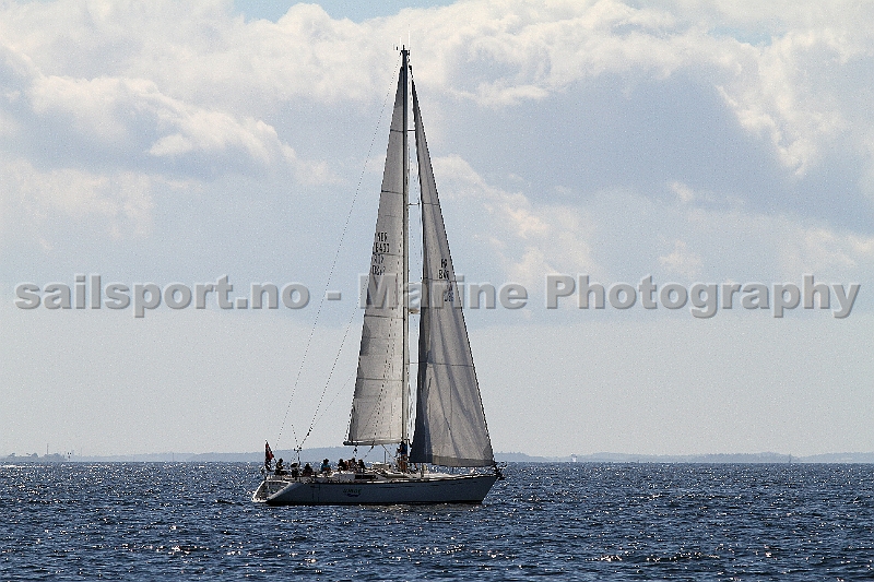 NOR8430_1.jpg