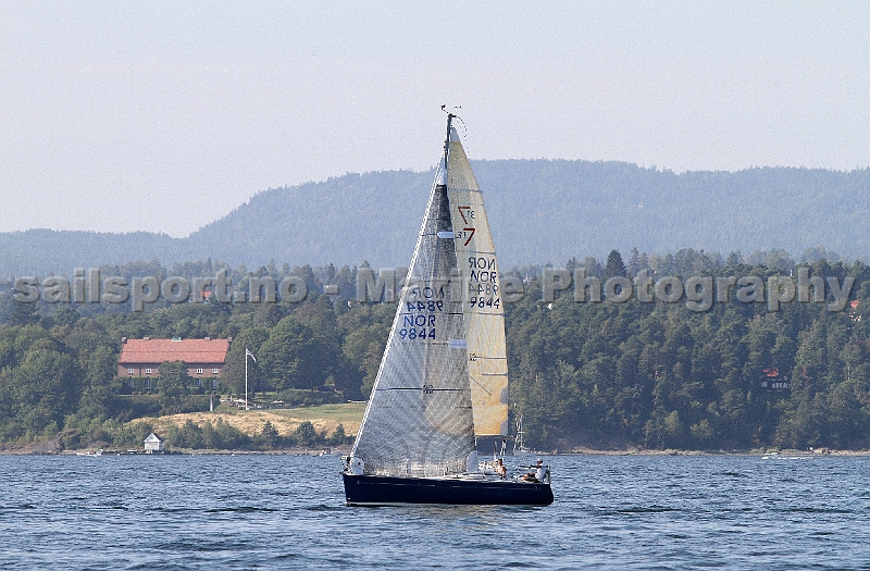 Nor9844_1.jpg