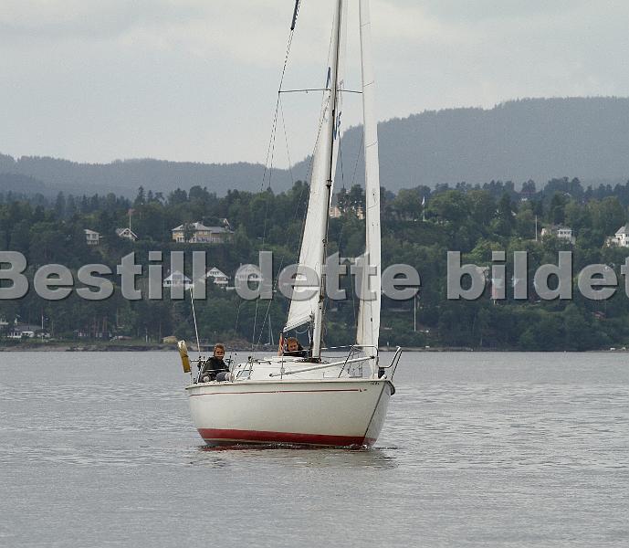 N5976_2.jpg