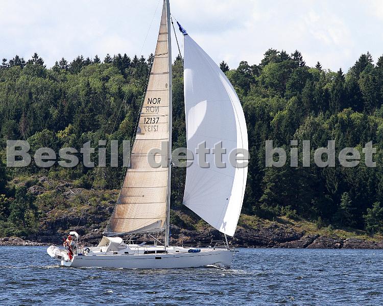 NOR12137_1.jpg