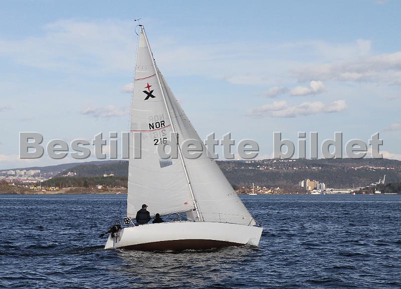 NOR216_4.jpg