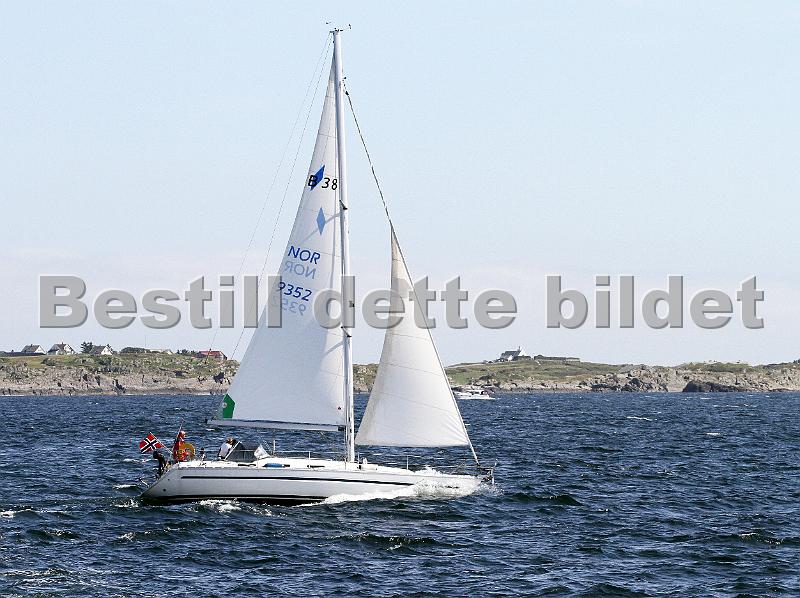 NOR9352_4.jpg