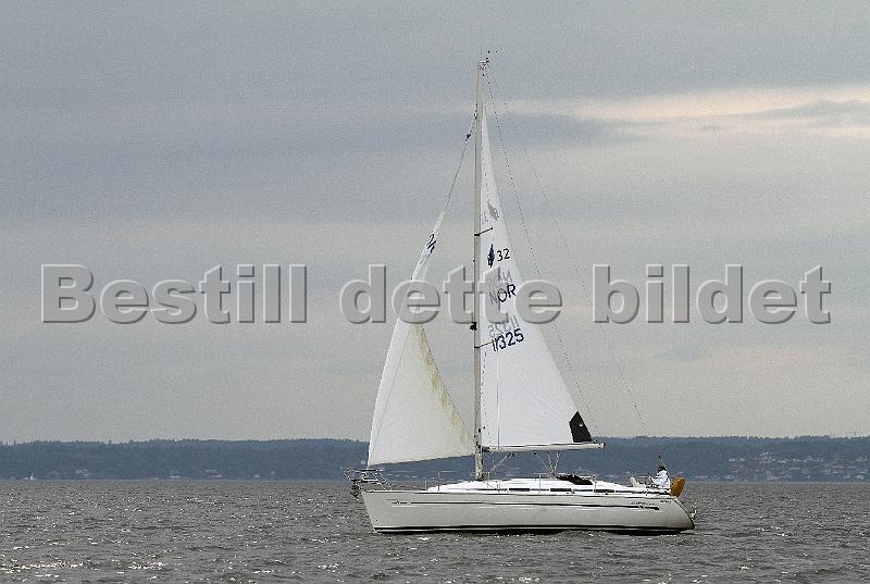 NOR11325_1.jpg