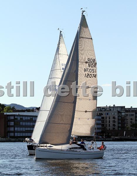 NOR12074_1.jpg