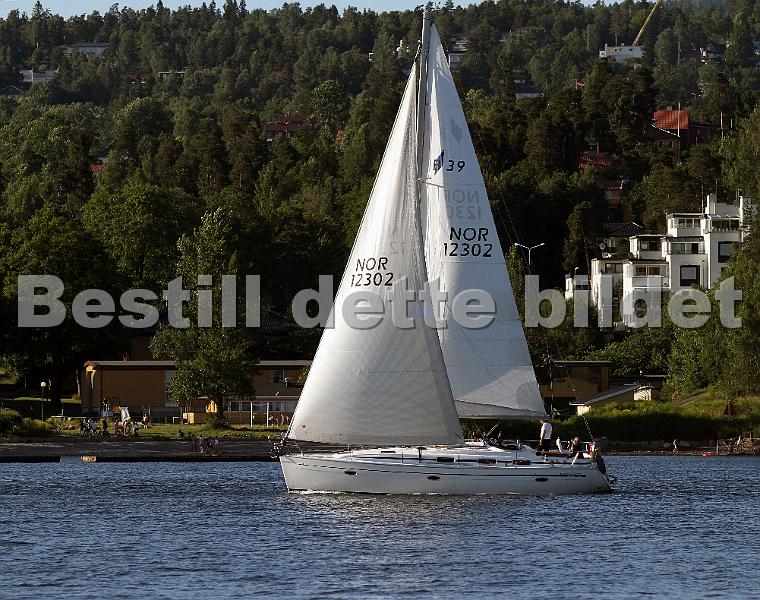 NOR12302_1.jpg
