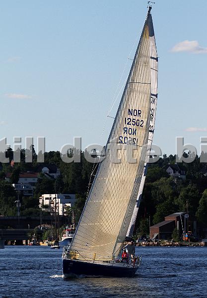 NOR12502_1.jpg