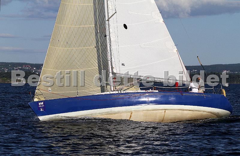 NOR12502_6.jpg