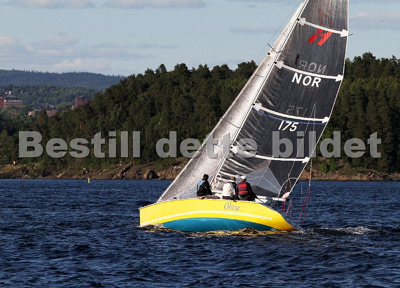 NOR175_8.jpg