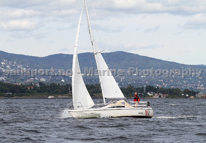 NOR12184_2.jpg