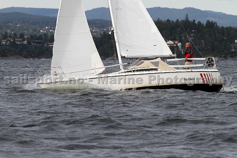 NOR12184_6.jpg