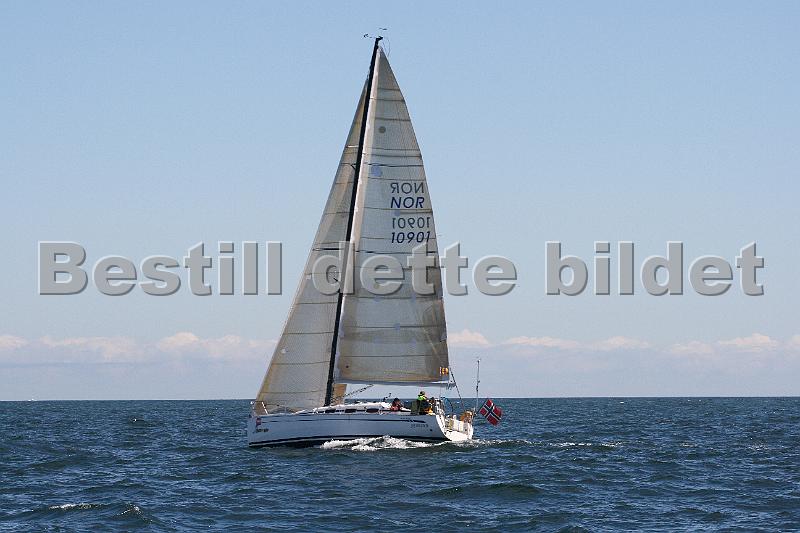 NOR10901_2.jpg