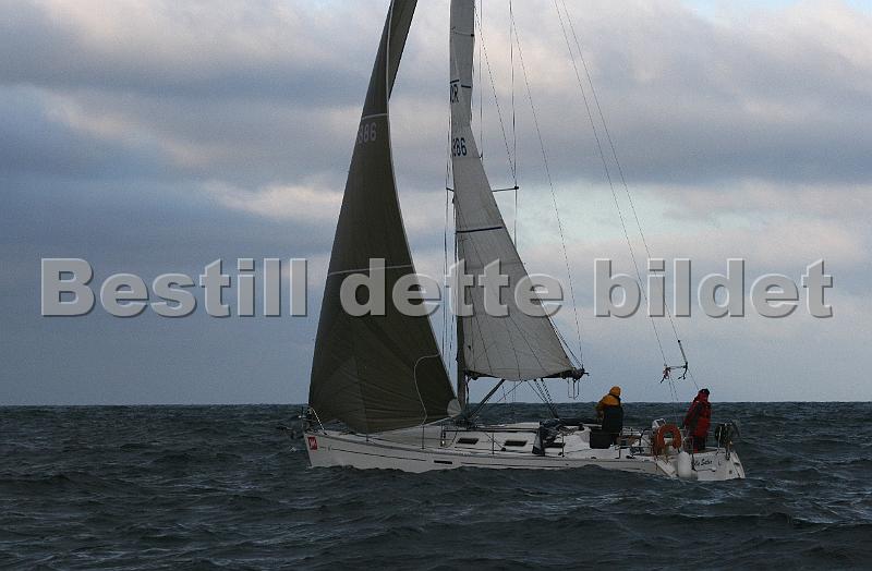NOR11886_2.jpg