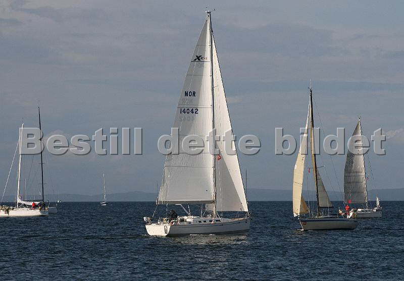 NOR14042_2.jpg