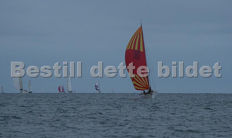 NOR12202_1.jpg