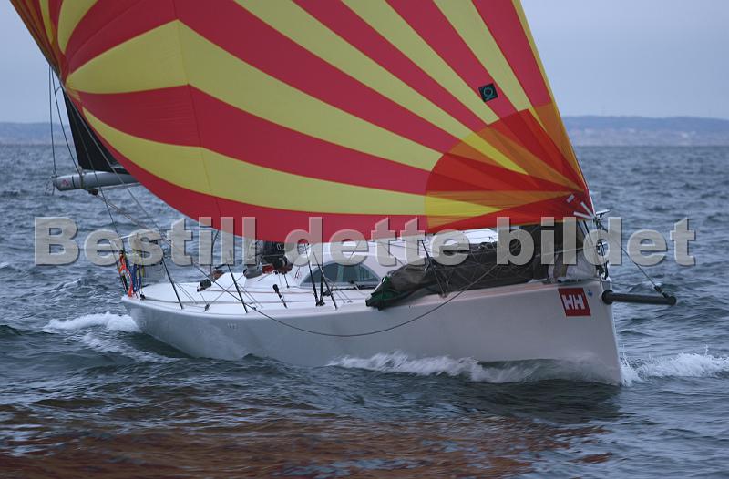 NOR12202_3.jpg