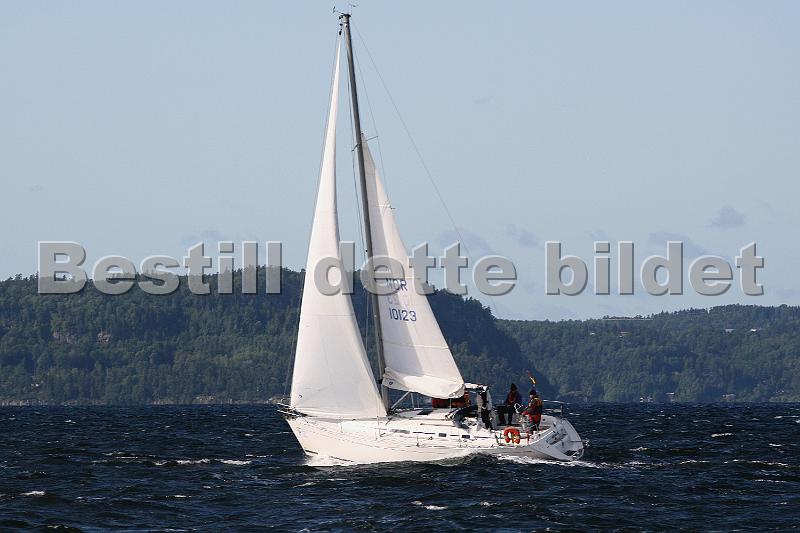 NOR10123_2.jpg