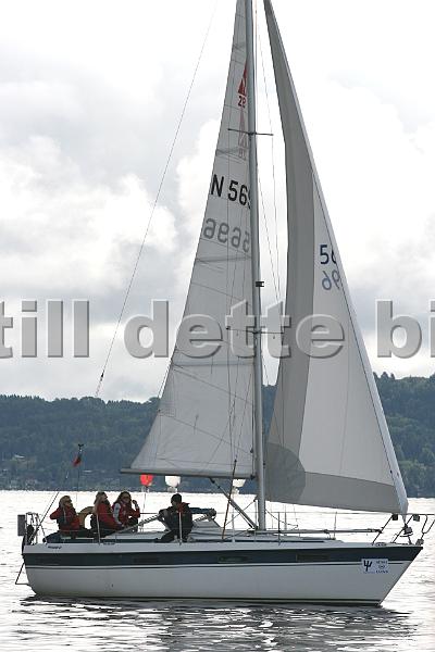N5696_1.jpg
