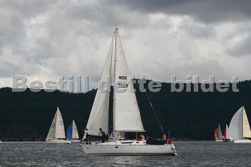 NOR8887_1.jpg