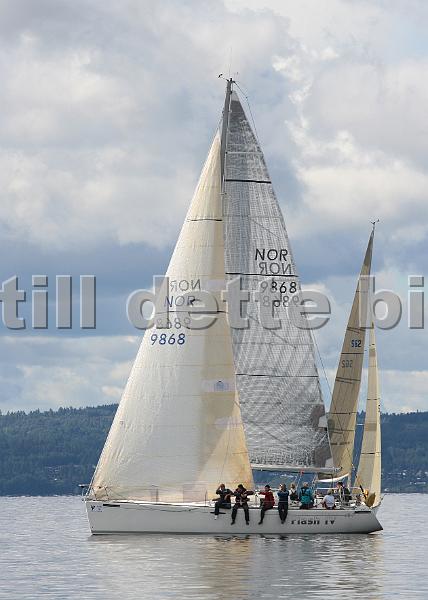 NOR9868_1.jpg