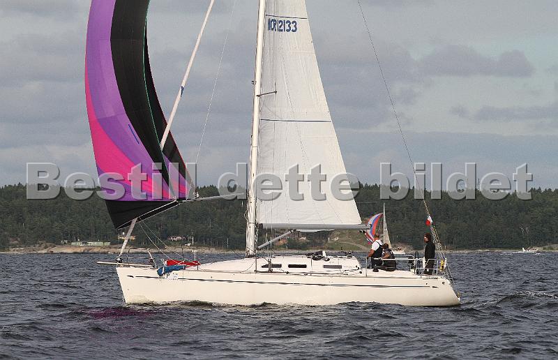 NOR12133_2.jpg