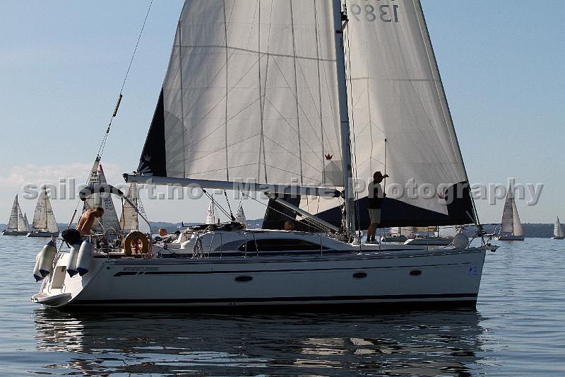NOR13891_2.jpg