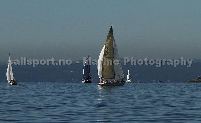 NOR6972_1.jpg