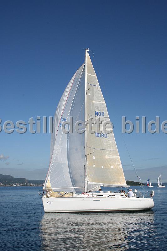 NOR10180_2.jpg