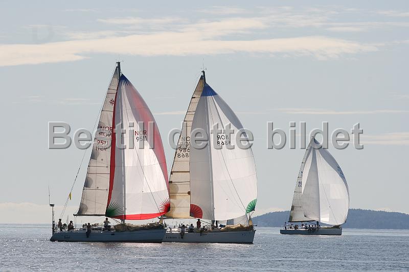 NOR9868_NOR9511_2.jpg