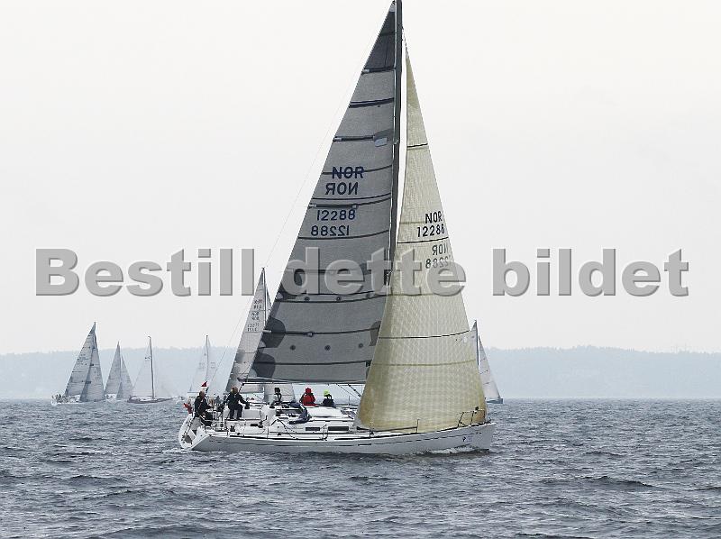 NOR12288_1.jpg