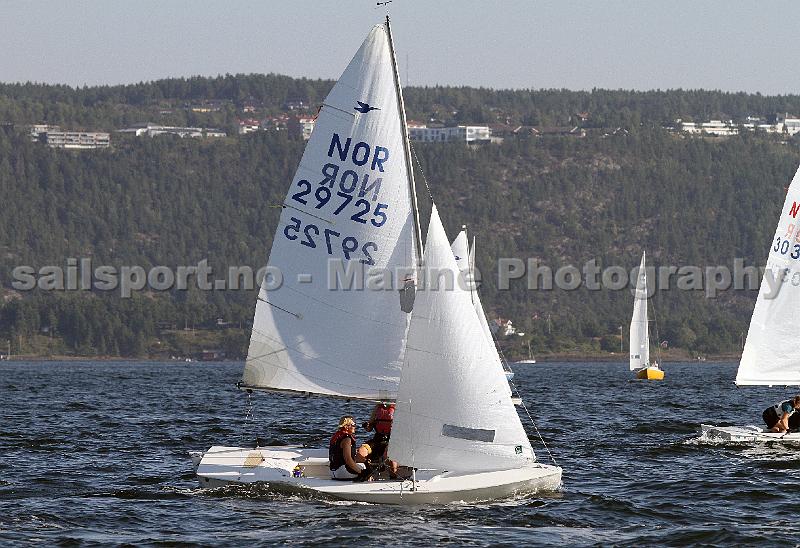 NOR29725_2.JPG