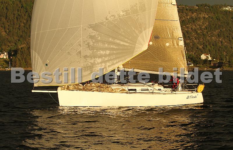 NOR11541_2.jpg