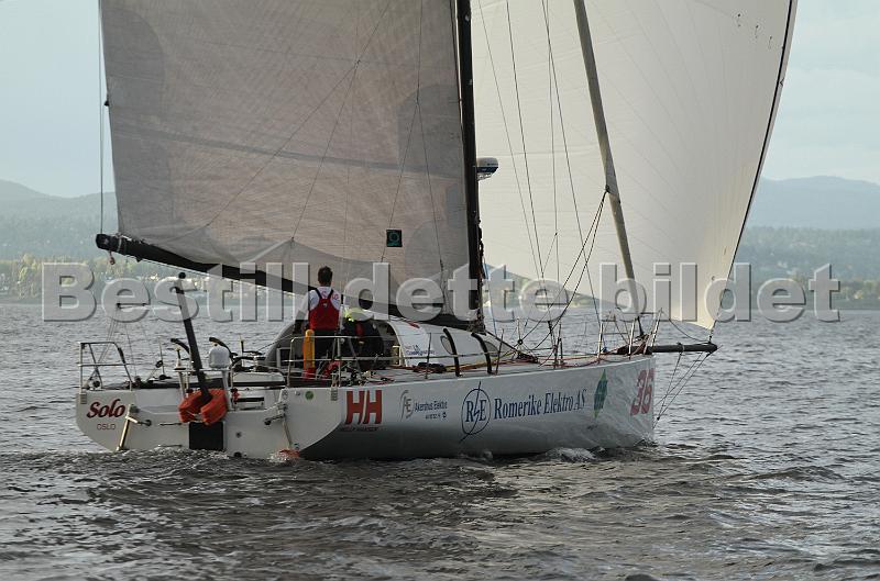 NOR12212_8.jpg