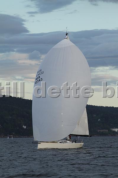 NOR12343_1.jpg