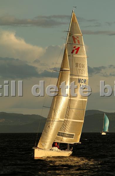 NOR127_1.jpg
