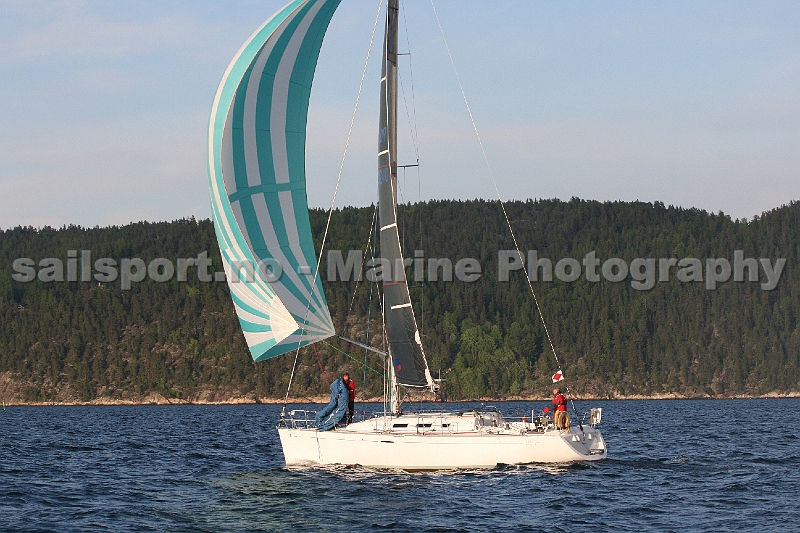 NOR10240_7.jpg