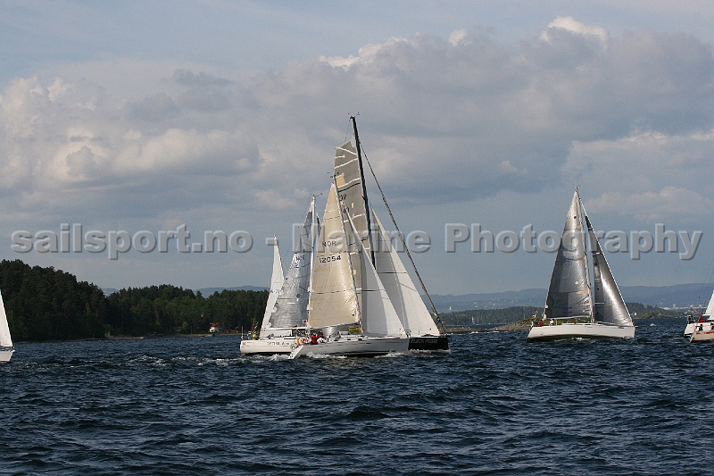 NOR12054_1.jpg