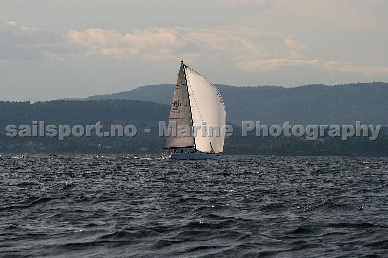 NOR12343_10.jpg