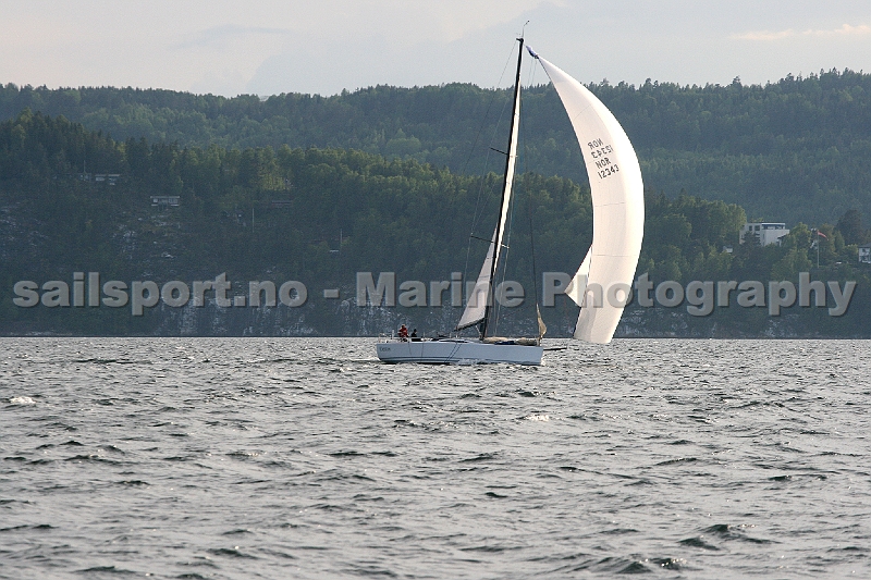NOR12343_7.jpg