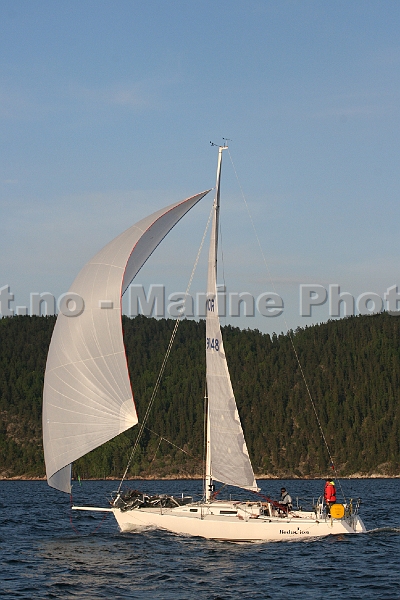NOR9148_7.jpg