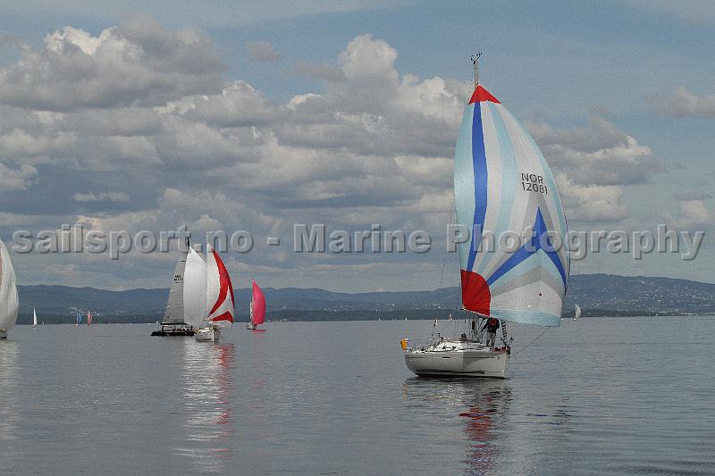 NOR12081_2.JPG
