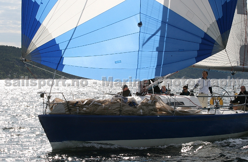 NOR12502_5.jpg
