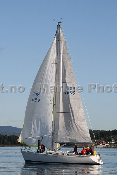 NOR9555_3.jpg