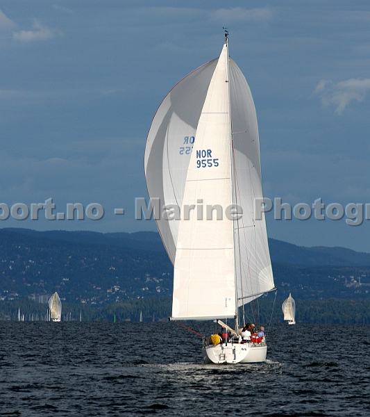 NOR9555_6.jpg