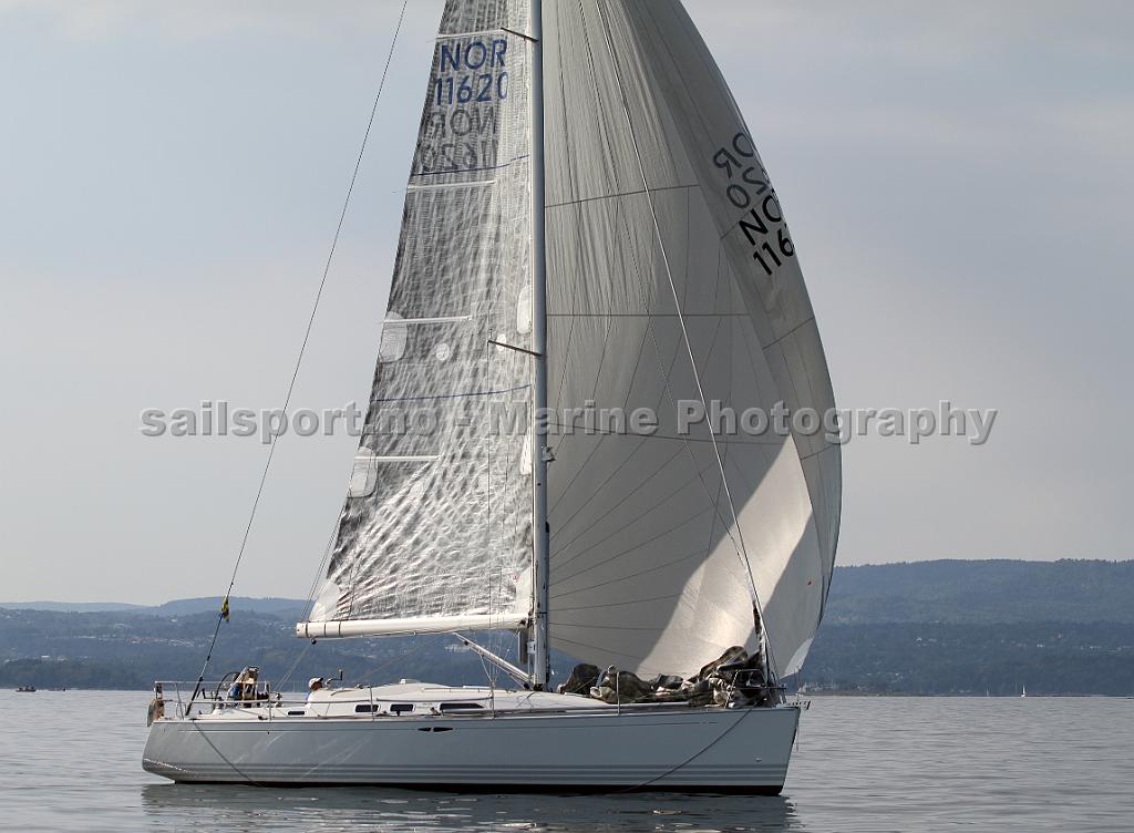 NOR11620_1.jpg