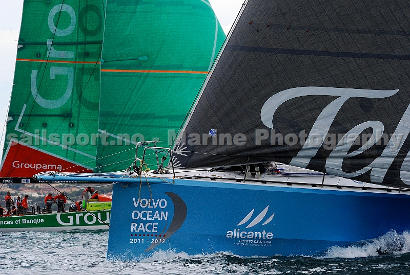 1_DSC_8742xs.jpg - In Port Race, Alicante 2011 - Telefonica and Groupama